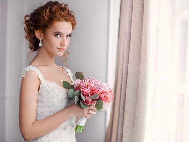 ¿Se acerca el gran día? ¡Contamos con servicios especiales para novias!
